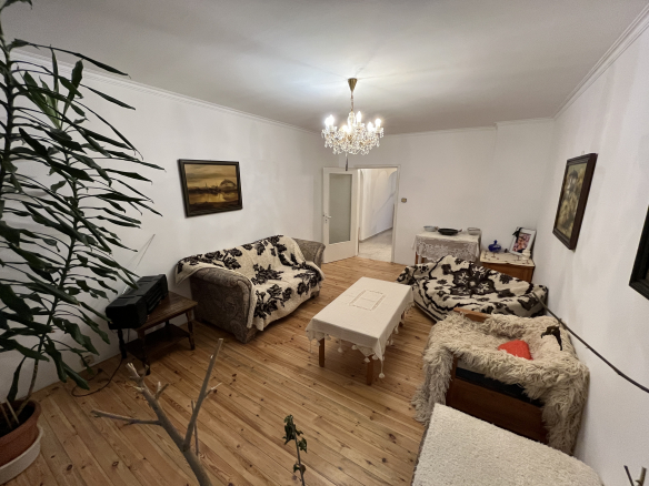 Уютен четиристаен апартамент под наем ул. Слатинска